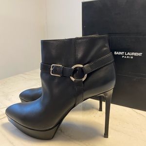 SOLD New black Saint Laurent Janis 105 Boots